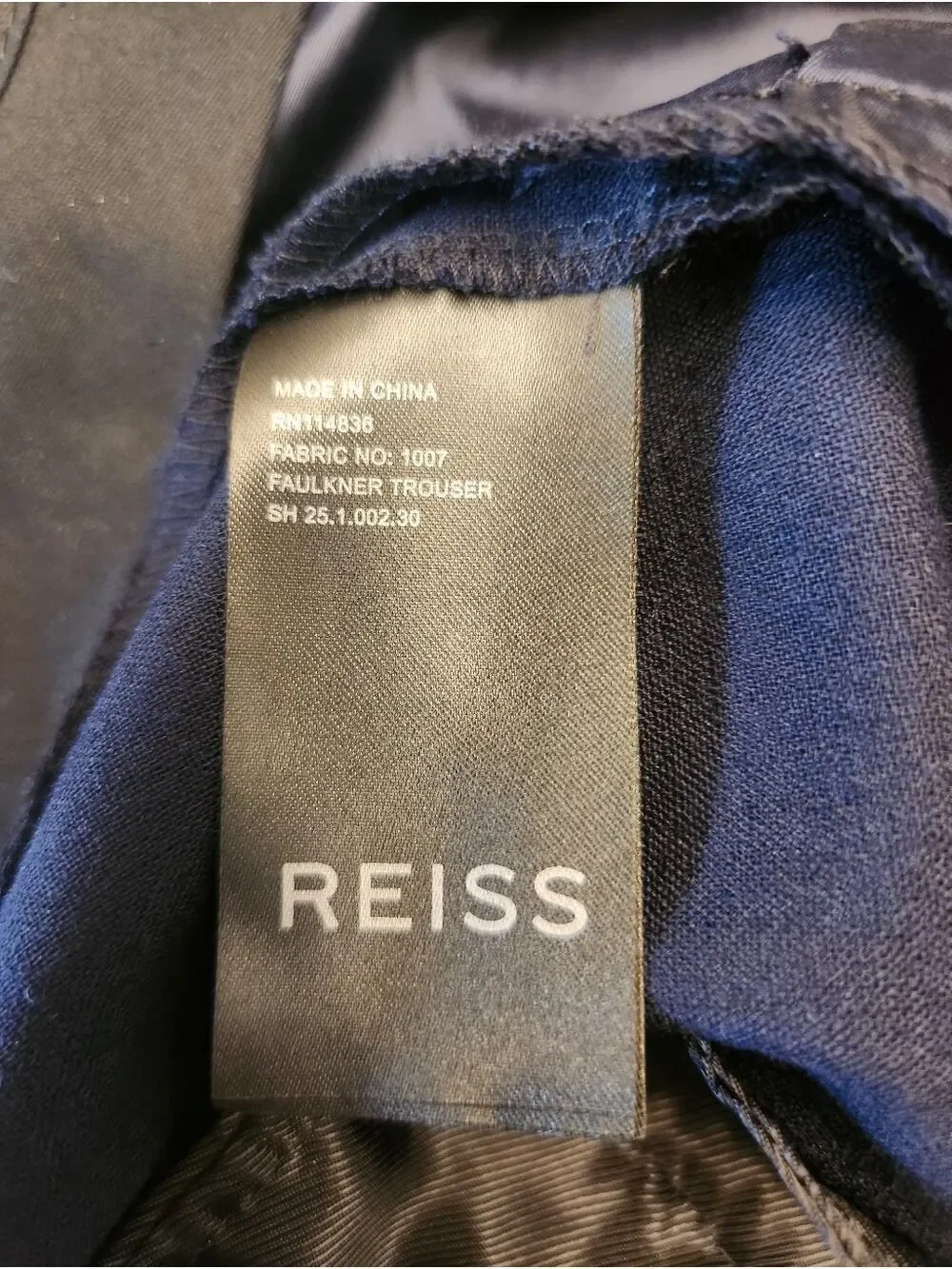 REISS Faulkner Navy Blue Slim Leg Wool Blend Trousers - US 10 / UK 14 - Picture 6 of 10